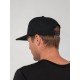 Бейсболка Snapback с прямым козырьком, черная