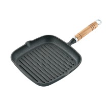 Сковорода-гриль 22*22 см h2,5 см чугун с дерев. ручкой черная ИНДУКЦИЯ P.L. Proff Cuisine